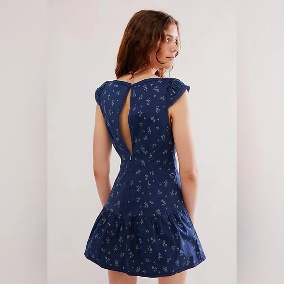 FREE PEOPLE Beasley Mini Dress in Navy Combo SZ Medium NWOT!