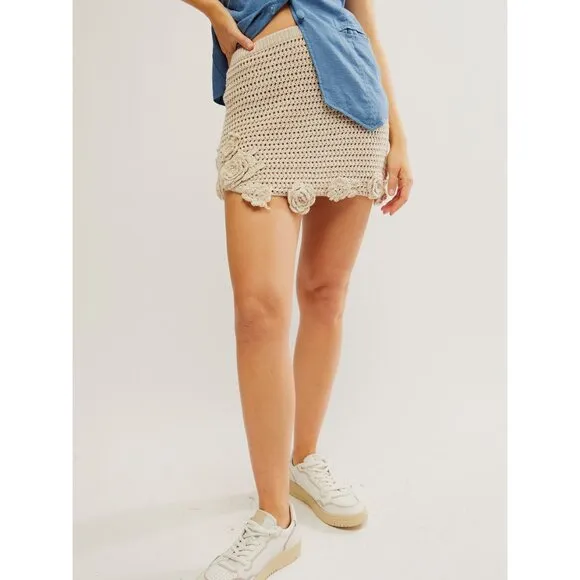 FREE PEOPLE Flora Crochet Mini Skirt / Natural