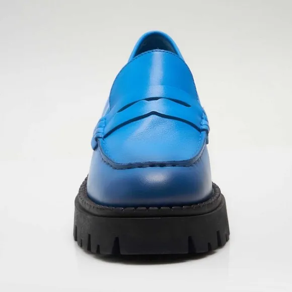 Free People Lyra Lug Sole Leather Loafers in Baywatch Blue size 38.5 New no Box