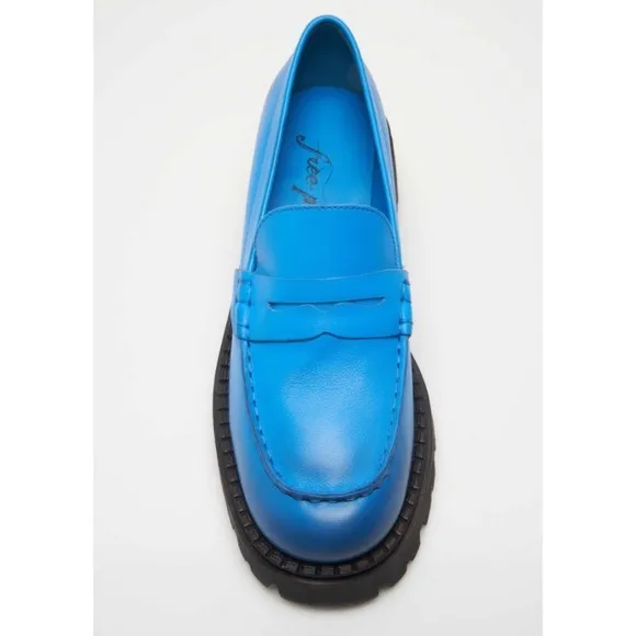 Free People Lyra Lug Sole Leather Loafers in Baywatch Blue size 38.5 New no Box