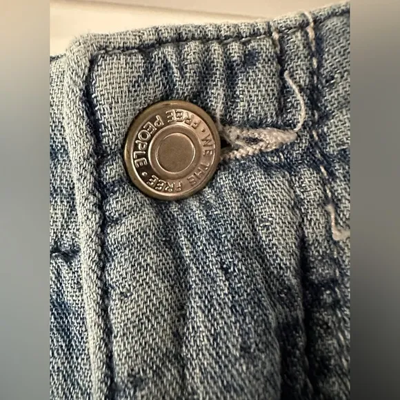 Free People “We The Free” Midnight VoyageHarem Jeans size various sizes - NWT