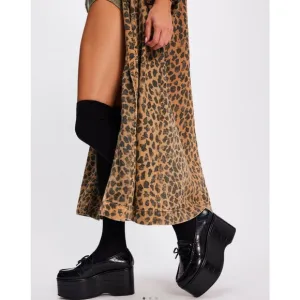 Free People x Jeffrey Campbell Black Platform loafers with Chunky Sole size 9.5