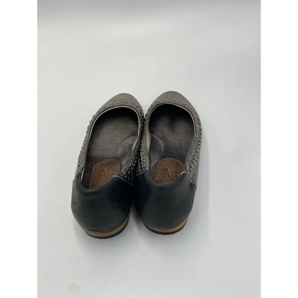 Freebird Women's Blossom Leather Studded‎ Flats Gunmetal Grey Size 6