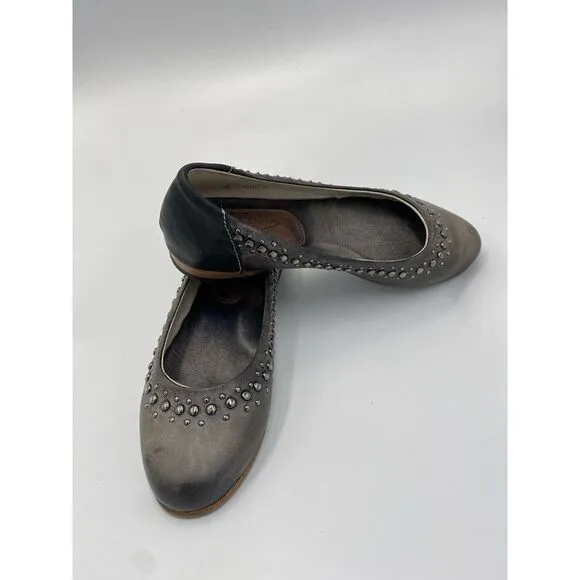 Freebird Women's Blossom Leather Studded‎ Flats Gunmetal Grey Size 6