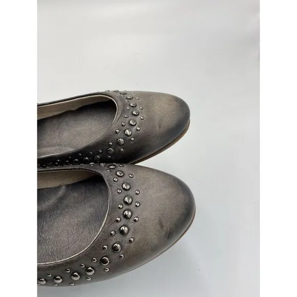 Freebird Women's Blossom Leather Studded‎ Flats Gunmetal Grey Size 6