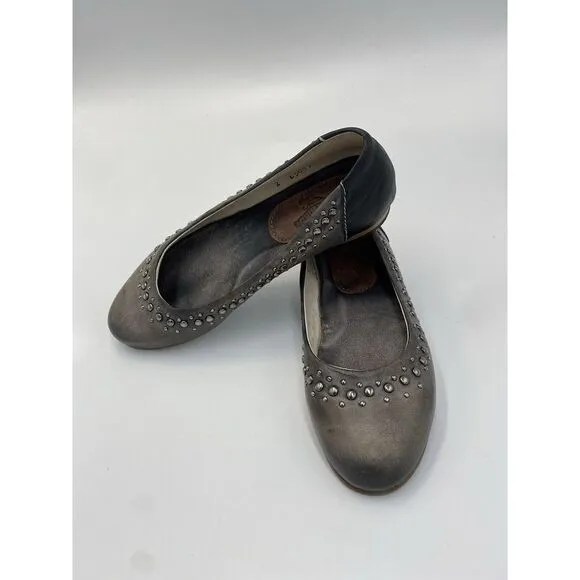 Freebird Women's Blossom Leather Studded‎ Flats Gunmetal Grey Size 6