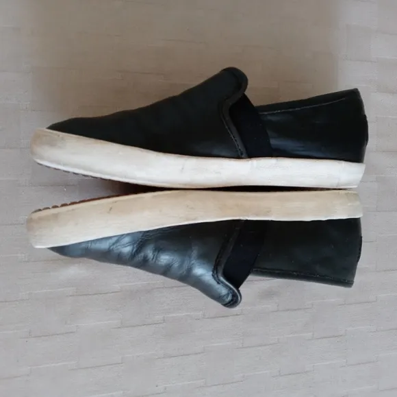 Frye Dylan Black Leather Slip On Sneakers