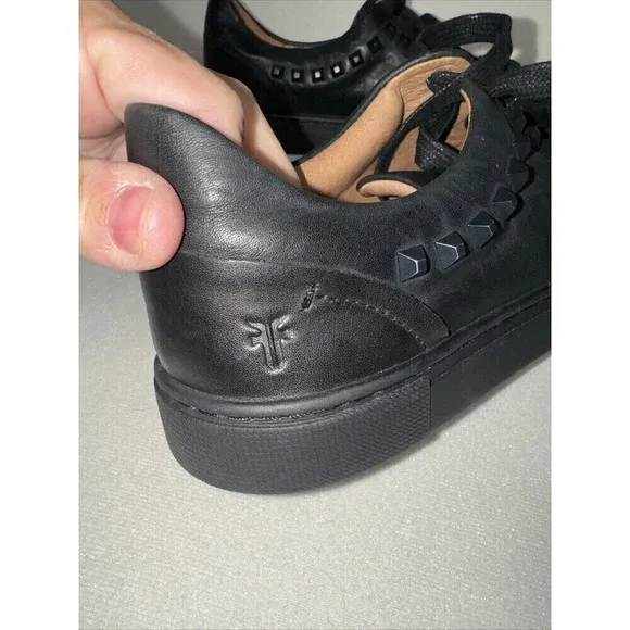 Frye Women’s Ivy Deco Stud Black Leather Lace-Up Sneaker Shoes Size 8 3470529