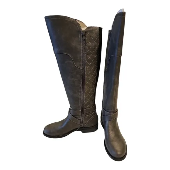 Gbg by Guess Hayden Gray quilted riding tall boots sz 5