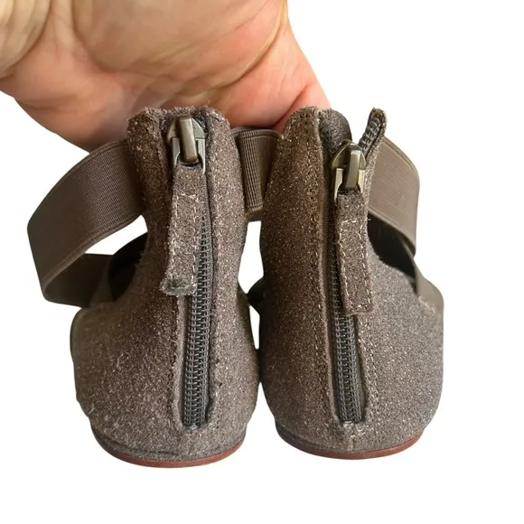 Gentle Souls SZ 8.5 bay unique textured pewter ballet flats elastic ankle strap