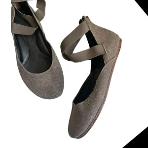 Gentle Souls SZ 8.5 bay unique textured pewter ballet flats elastic ankle strap