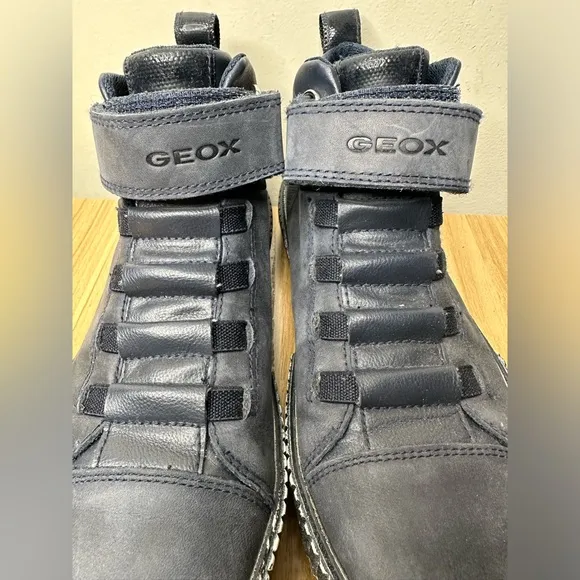 Geox J Alonisso Boys Navy Sneakers Size 3 1/2