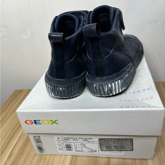 Geox J Alonisso Boys Navy Sneakers Size 3 1/2