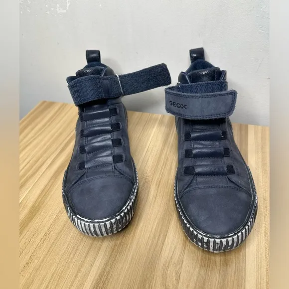 Geox J Alonisso Boys Navy Sneakers Size 3 1/2