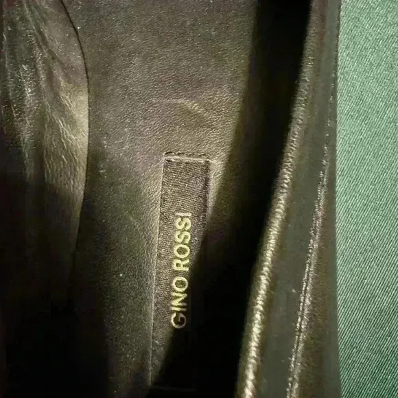 Gino Rossi Black Leather Loafers with Gold Trim size 37