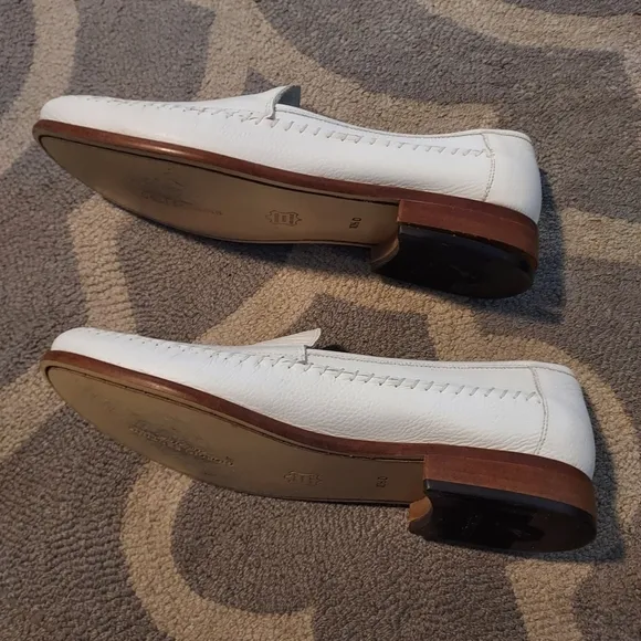 Giorgio Brutini Soft White Leather slip on loafer Sz 10.5
