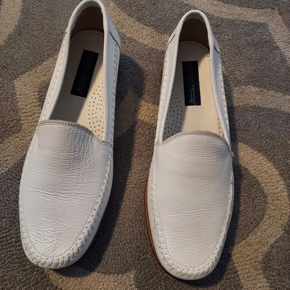 Giorgio Brutini Soft White Leather slip on loafer Sz 10.5