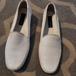 Giorgio Brutini Soft White Leather slip on loafer Sz 10.5
