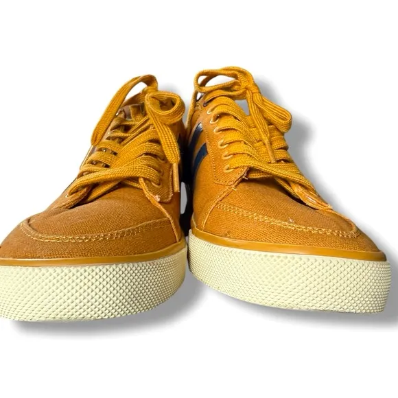 Gola Vegan Classics Men's Comet Plimsoll Sneakers Size 10 in Sun/Navy