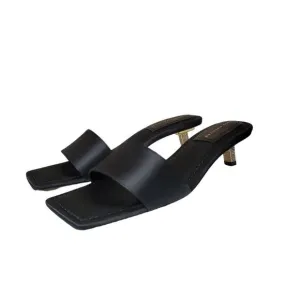 Good American Kickstand Slides Black 12