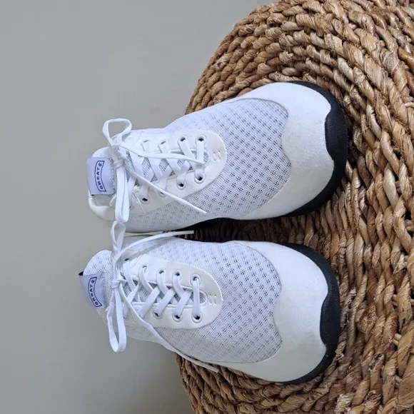 Greats Brooklyn Mens White Knit Mesh/Felt Athleisure/Fashion/Casual Sneakers S-8