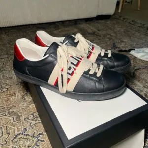 Gucci Black and Red Men's Sneakers