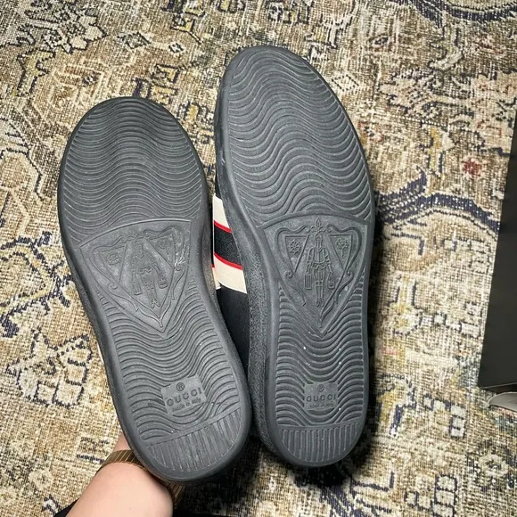 Gucci Black and Red Men's Sneakers