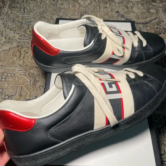 Gucci Black and Red Men's Sneakers