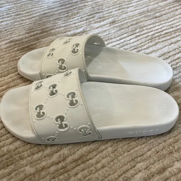 Gucci GG Logo Rubber slides
