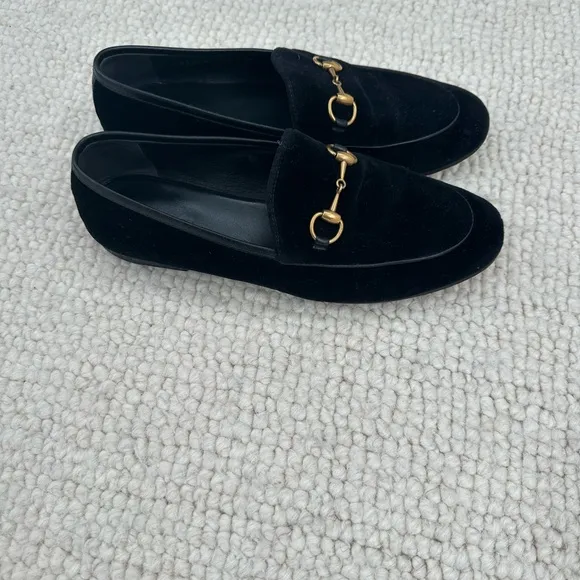 Gucci Jordaan Black Velvet Loafers with Gold Detail