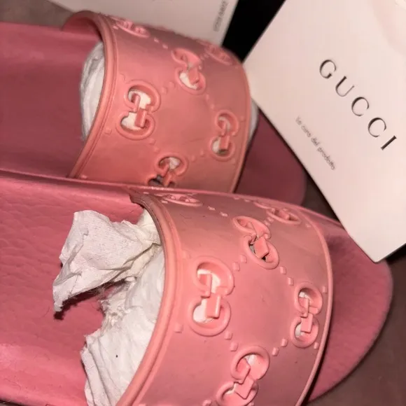 Gucci Lotus Pink Rubber Slides