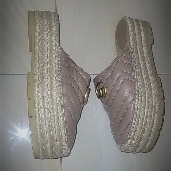 Gucci Tan Espadrilles Comfortable Slip-On Shoes
