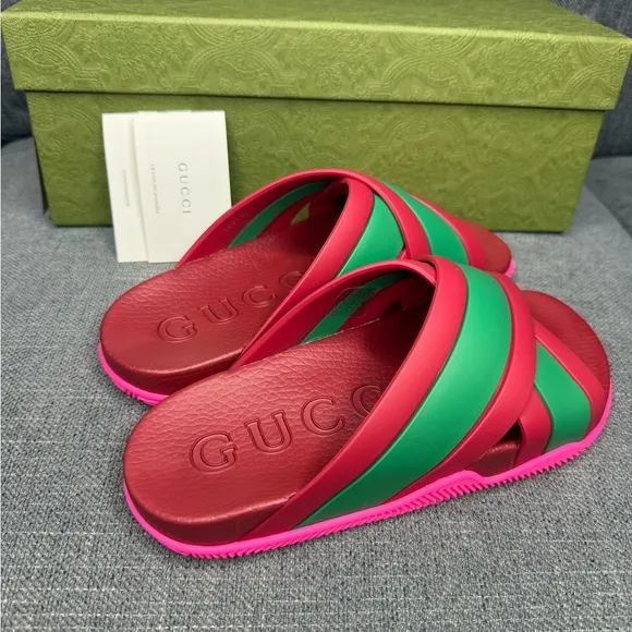 GUCCI web criss cross rubber slides