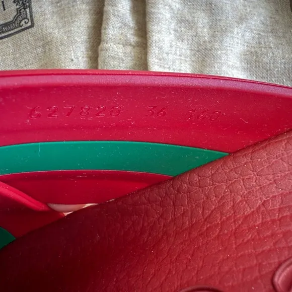 Gucci Web Cross Red and Green Rubber Slides size 36