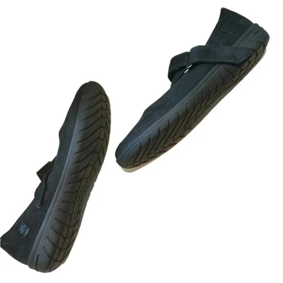 Hartjes NWOB Nubuck Mary Jane Comfy Everyday Flats Never Worn Black US 9.5