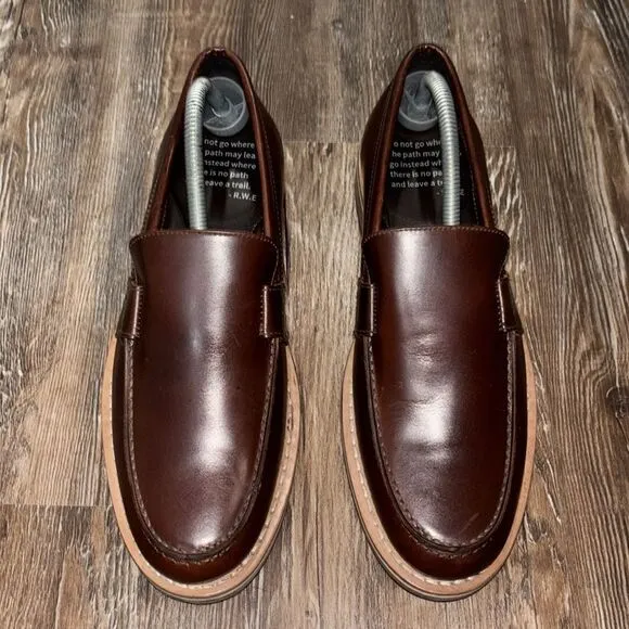 Helm leather upper mens loafers dark brown color excellent condition size 8.5 M.