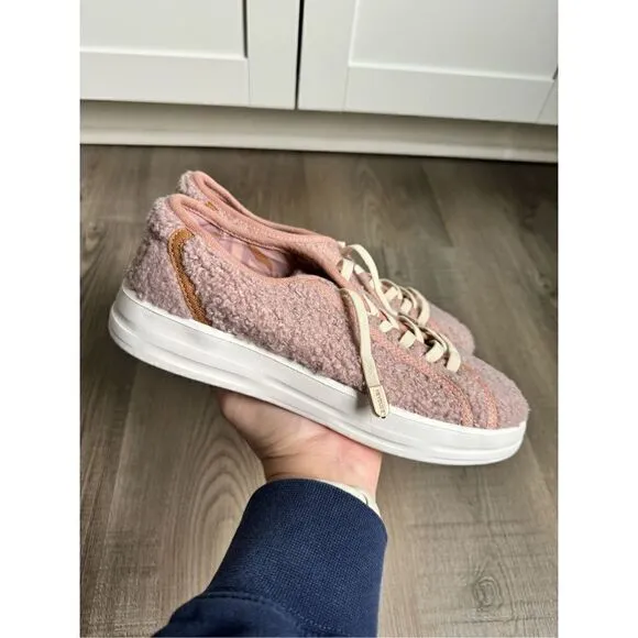 Hey Dude Karina Sherpa Slip On Fashion Sneakers Women’s Size 5 Brand New