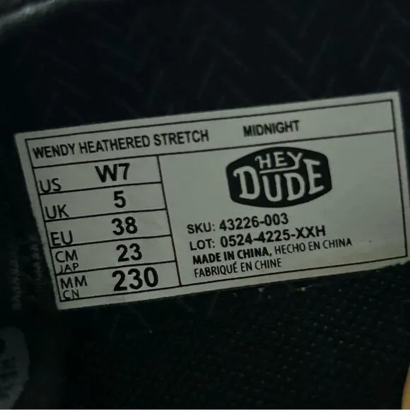 HEY DUDE black casual walking shoes sneakers women’s 7 new