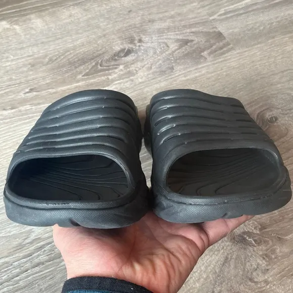 Hoka One One Ora Recovery Slides Sandals Black Comfort Mens 11