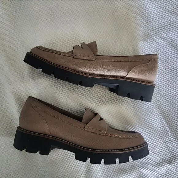 House of Harlow 1960 Gunner Light Taupe Suede Platform Lug Sole Loafers