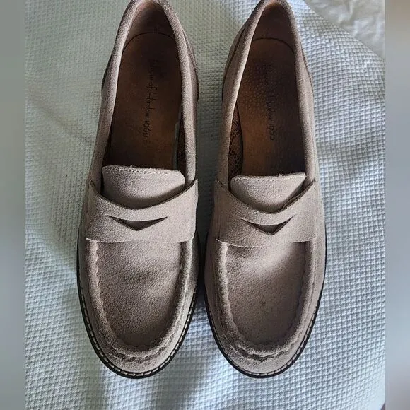 House of Harlow 1960 Gunner Light Taupe Suede Platform Lug Sole Loafers