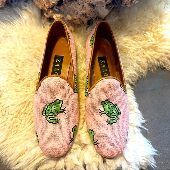 House of Zalo - Pink Needlepoint Loafers with Green Frog Design - Size 37.5