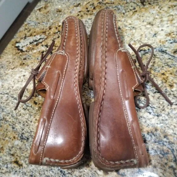 H.S. Trask Mens Brown Leather Vibram Sole Loafers Boat Shoes 9.5 M H3182-292 EUC