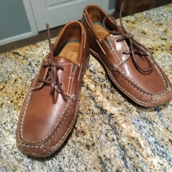 H.S. Trask Mens Brown Leather Vibram Sole Loafers Boat Shoes 9.5 M H3182-292 EUC