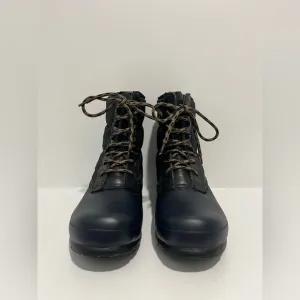 Hunter Original Short Quilted Lace-Up Boots in Navy women’s size 8