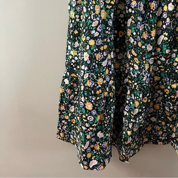 Hyacinth house smocked Samantha midi dress ladies size small black multi floral