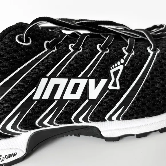 Inov-8 F-Lite G 230 V2 Cross Training Sneakers Black/White Men’s Size 9