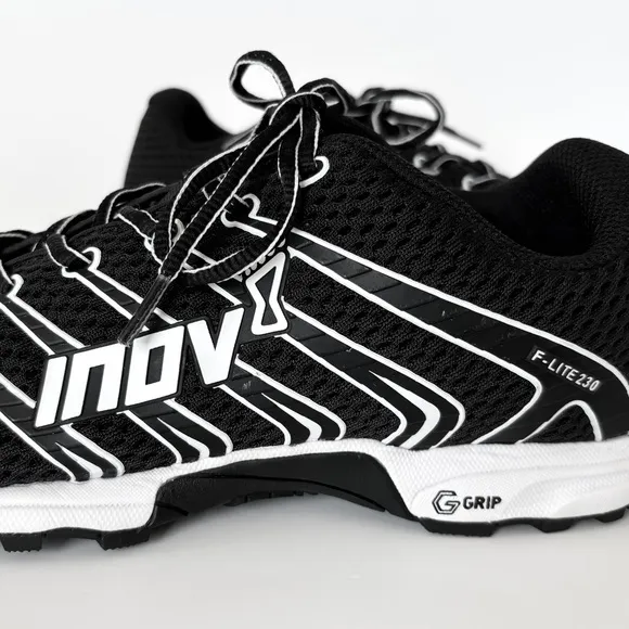 Inov-8 F-Lite G 230 V2 Cross Training Sneakers Black/White Men’s Size 9