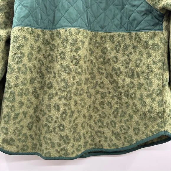 J. Crew Green‎ Leopard Print Quilted Button-Neck Sherpa Long Sleeve Sweater Sz M