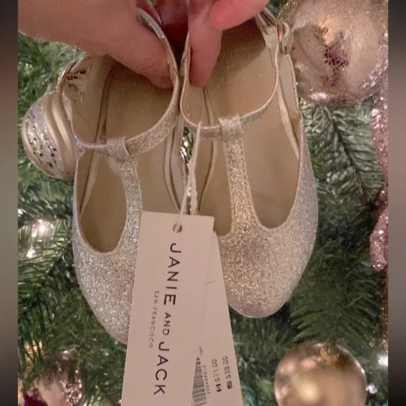 JANIE AND JACK GLITTER FLAT Size 6